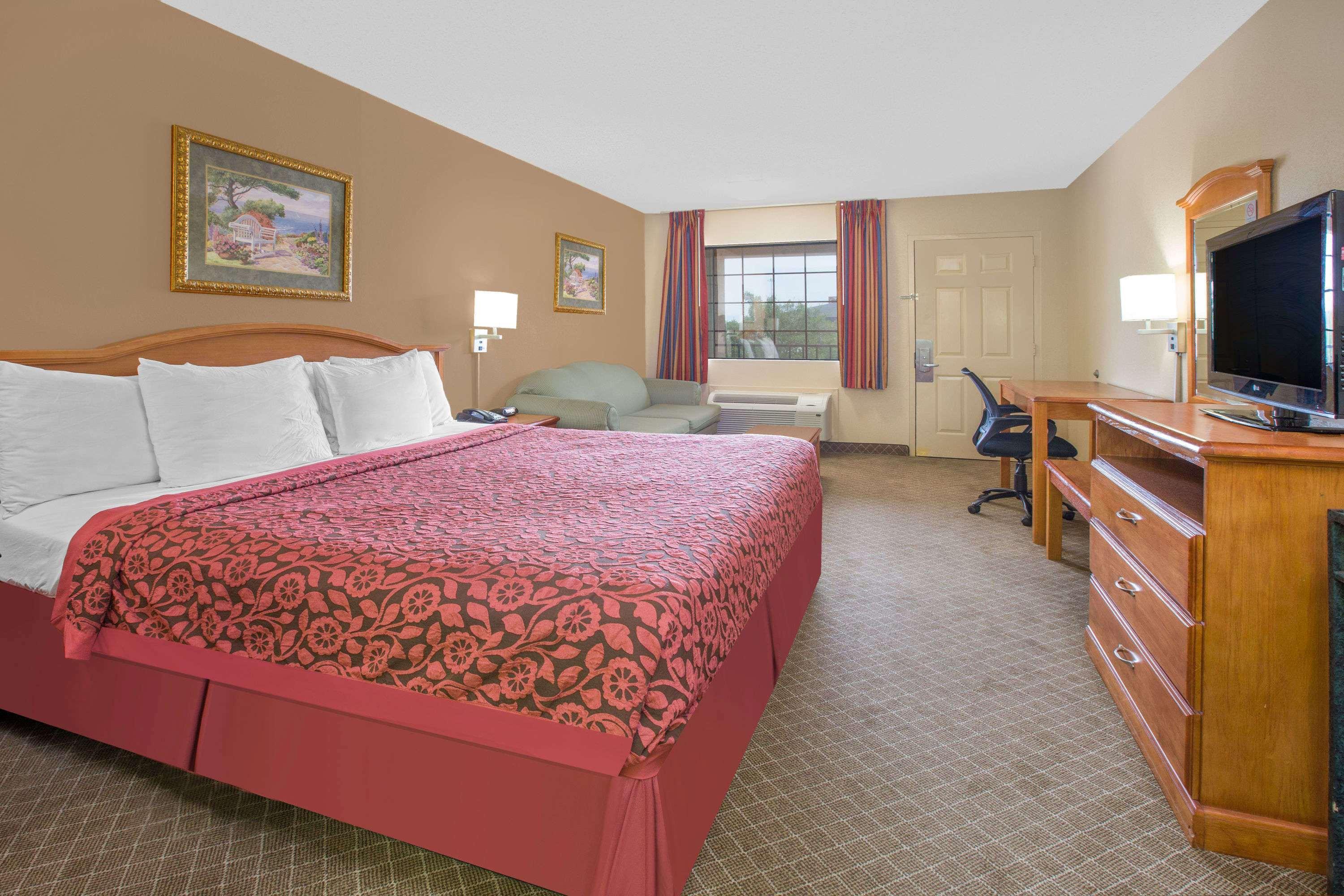Days Inn By Wyndham Ruston La Ngoại thất bức ảnh