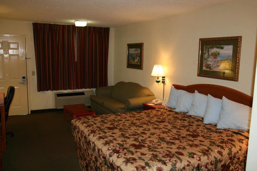 Days Inn By Wyndham Ruston La Ngoại thất bức ảnh